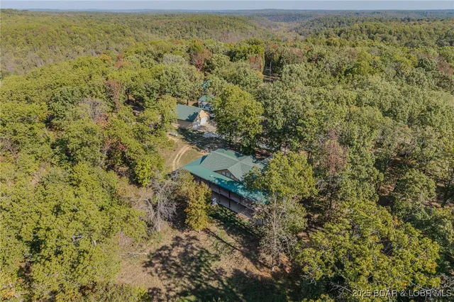 $625,000 | 209 Two N Two Lane, Camdenton, MO 65020