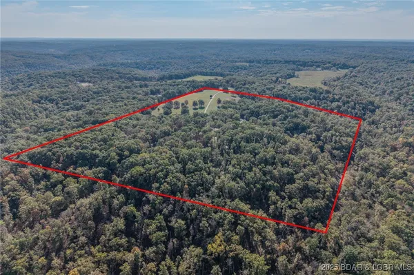 $625,000 | 209 Two N Two Lane, Camdenton, MO 65020