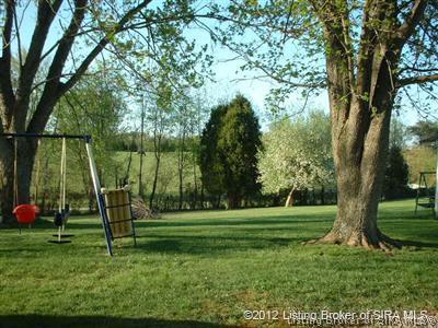 1450 Fogel Road Southeast Corydon, IN 47112 - Photo 3 of 19