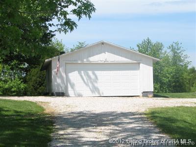 1450 Fogel Road Southeast Corydon, IN 47112 - Photo 4 of 19