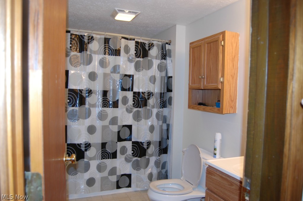 1818 Massillon Road Akron, OH 44312 - Photo 3 of 13 Gallery Image 3