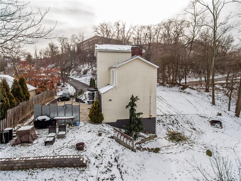 744 Greentree Road Pittsburgh, PA 15220 - Photo 24 of 25 Gallery Image 24