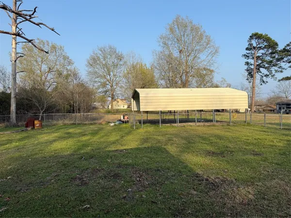 $249,500 | 51 Oak Ridge, Point Blank, TX 77364