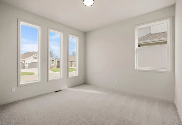 $700,000 | 15665 West 165th Street, Olathe, KS 66062