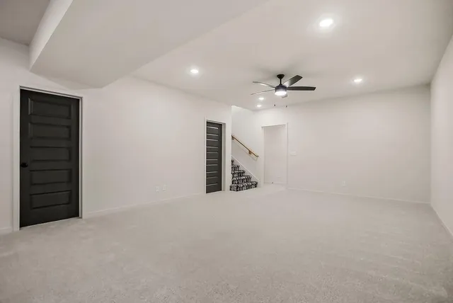 $700,000 | 15665 West 165th Street, Olathe, KS 66062