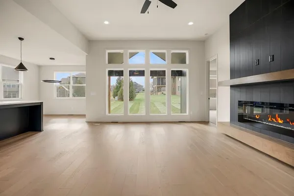 $690,000 | 15665 West 165th Street, Olathe, KS 66062