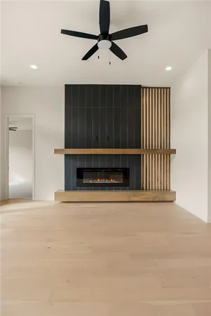 $690,000 | 15665 West 165th Street, Olathe, KS 66062