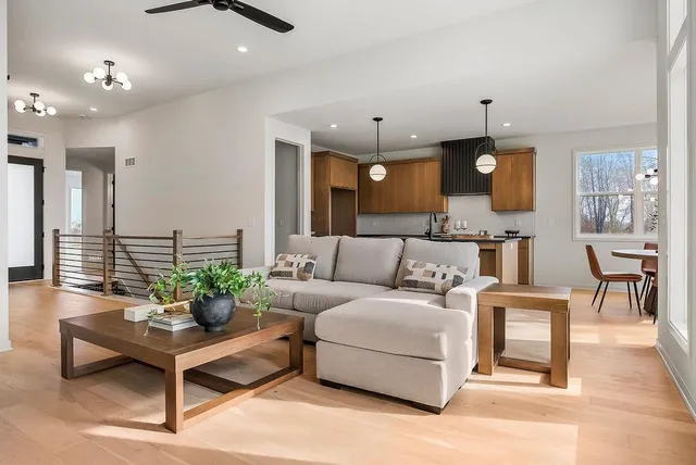 $700,000 | 15665 West 165th Street, Olathe, KS 66062