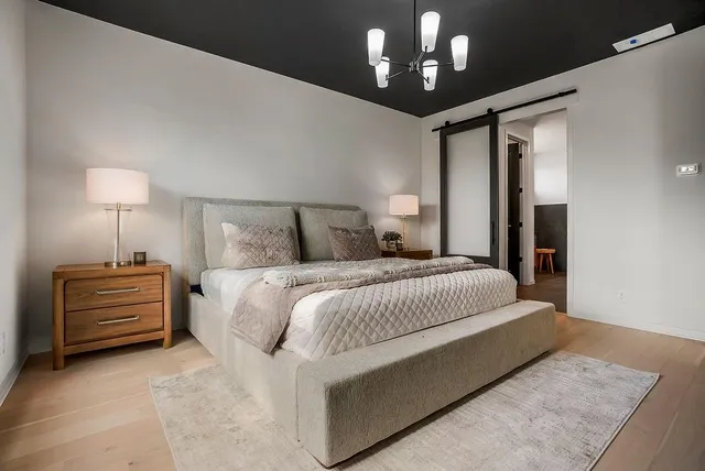 $700,000 | 15665 West 165th Street, Olathe, KS 66062