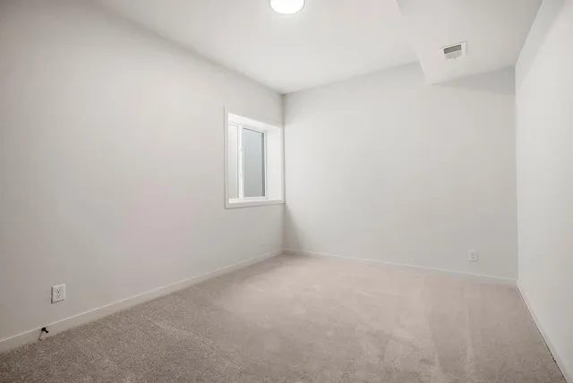 $700,000 | 15665 West 165th Street, Olathe, KS 66062