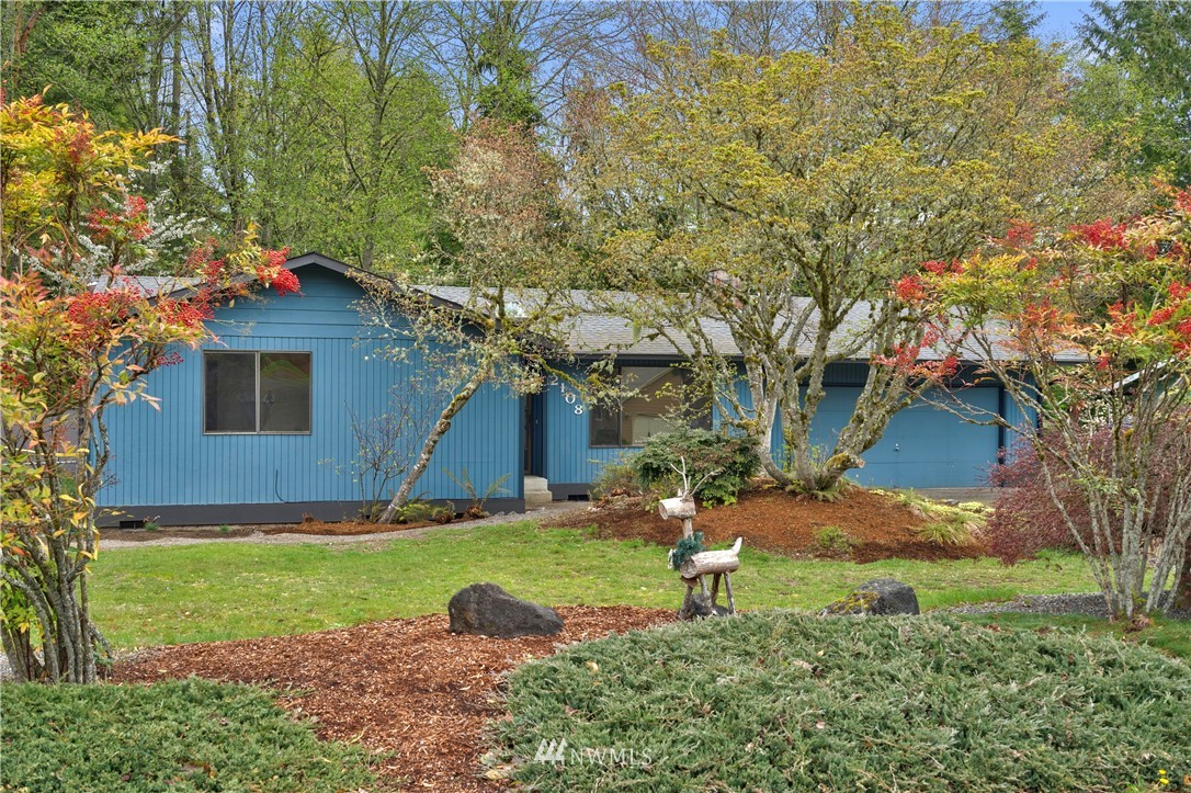 2108 Northeast Ivy Road Bremerton, WA 98310 - Photo 1 of 18 Gallery Image 1