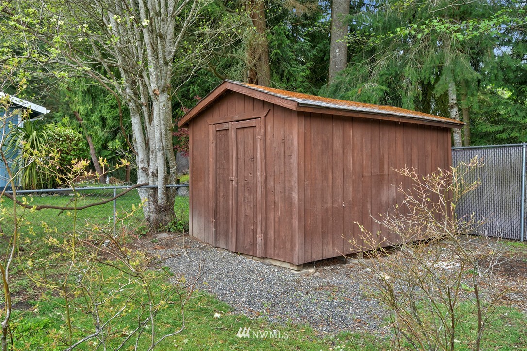 2108 Northeast Ivy Road Bremerton, WA 98310 - Photo 14 of 18 Gallery Image 14