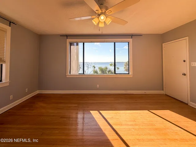 $1,400 | 1733 River Road, Unit 4, Jacksonville, FL 32207