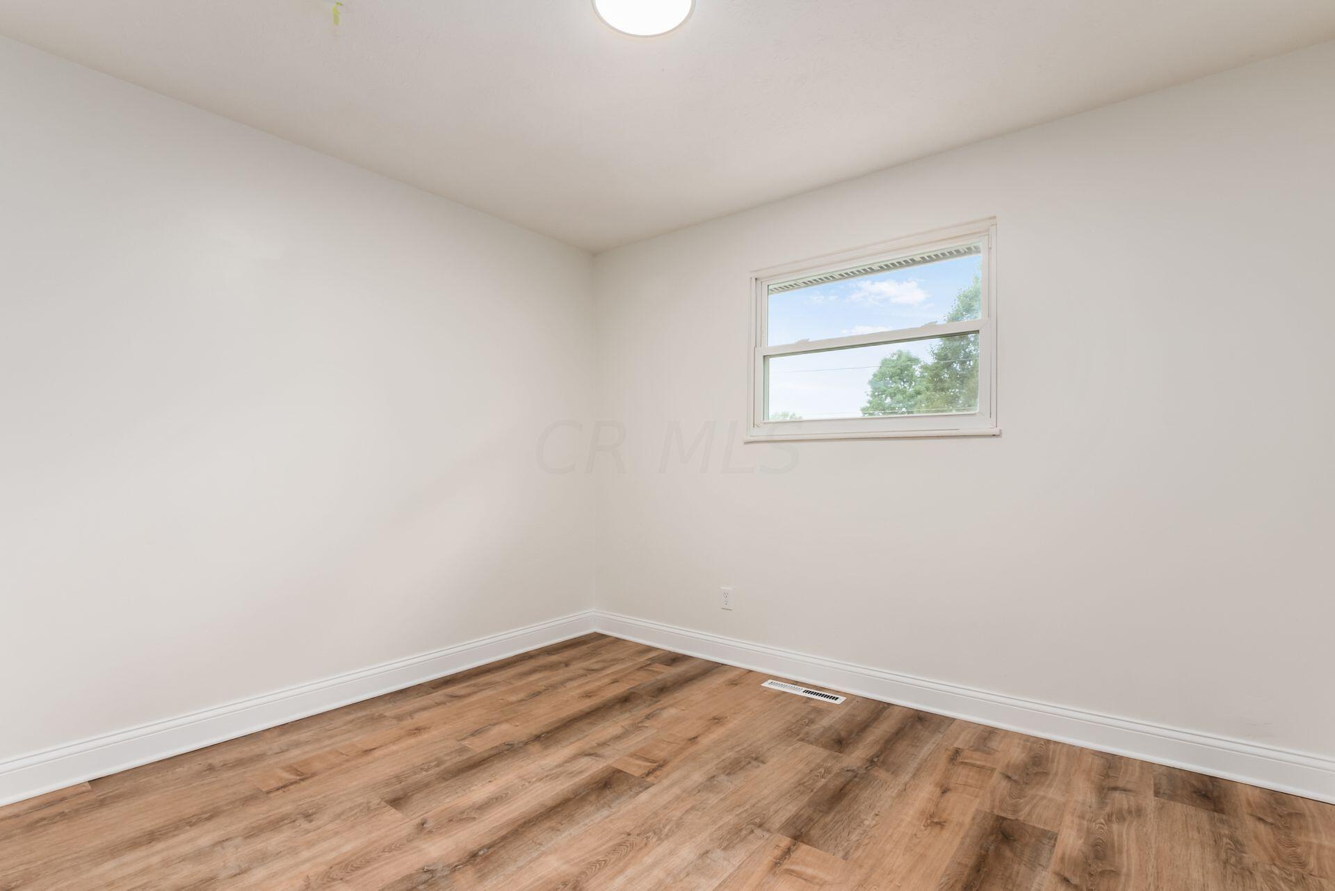 3889 Frazier Road East Columbus, OH 43207 - Photo 23 of 37 019__h 3889 Frazier Rd E-1044