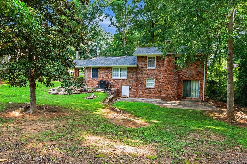 4411 Langdon Drive Decatur, GA 30035 - Photo 30 of 34