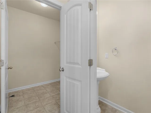 $2,300 | 2325 Braelin Loop, McDonough, GA 30253