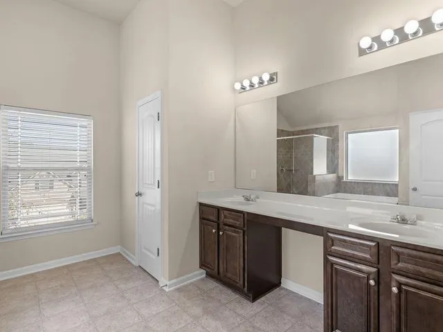 $2,300 | 2325 Braelin Loop, McDonough, GA 30253