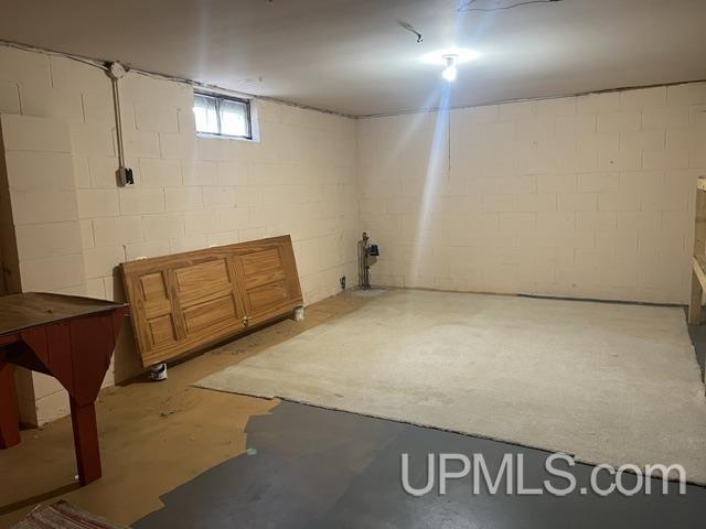 701 South Lincoln Road Escanaba, MI 49829 - Photo 25 of 44