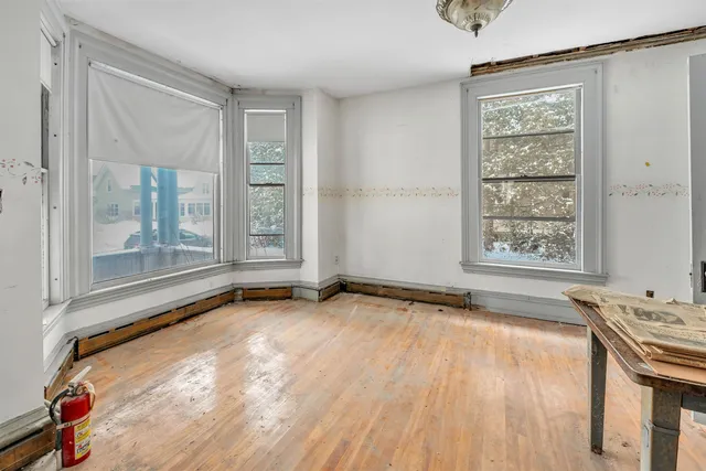 $225,000 | 277 Summer Street, St. Johnsbury, VT 05819