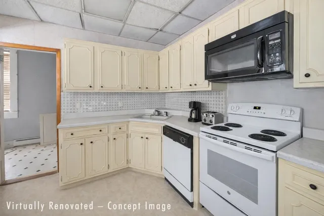 $225,000 | 277 Summer Street, St. Johnsbury, VT 05819