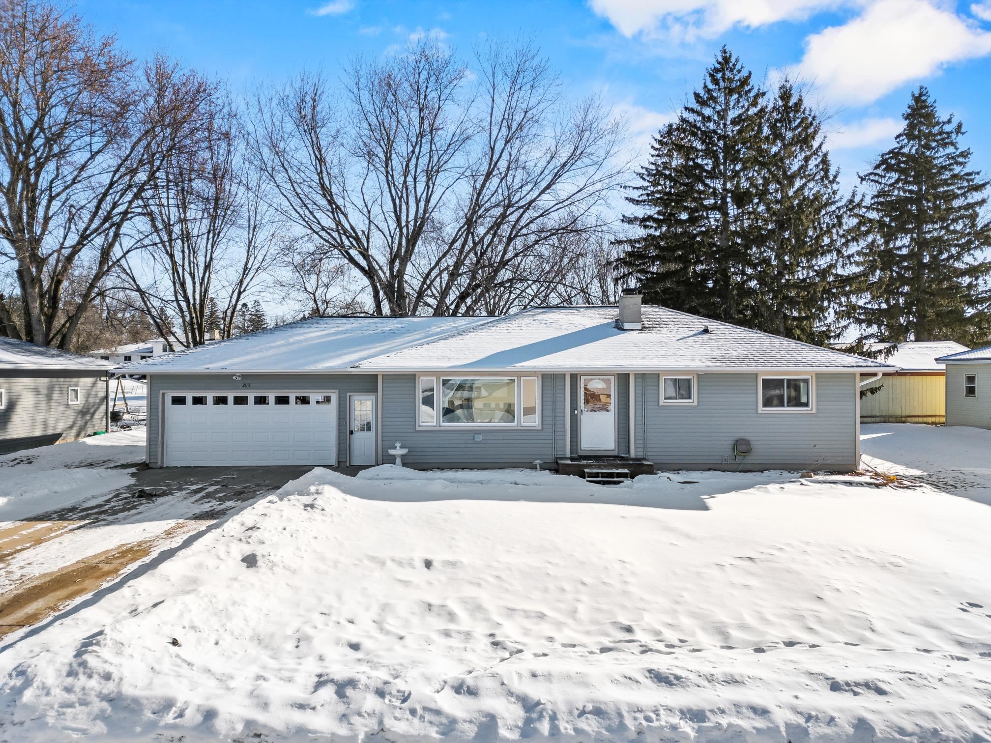 2001 South Maple Avenue Marshfield, WI 54449 - Photo 1 of 1