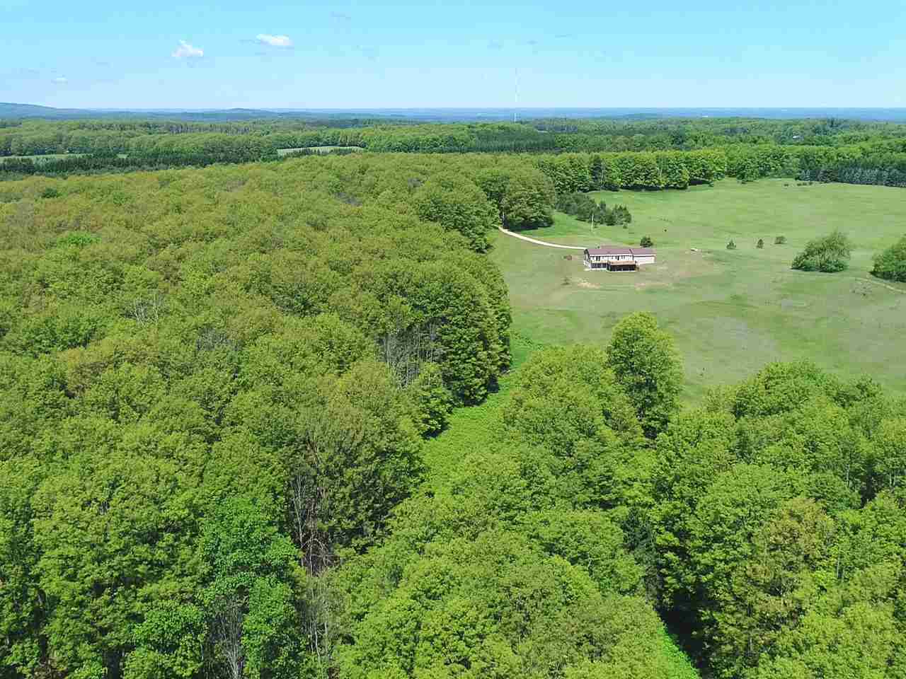 2318 North 29 Road Cadillac, MI 49601 - Photo 37 of 38 1848720-36.JPG