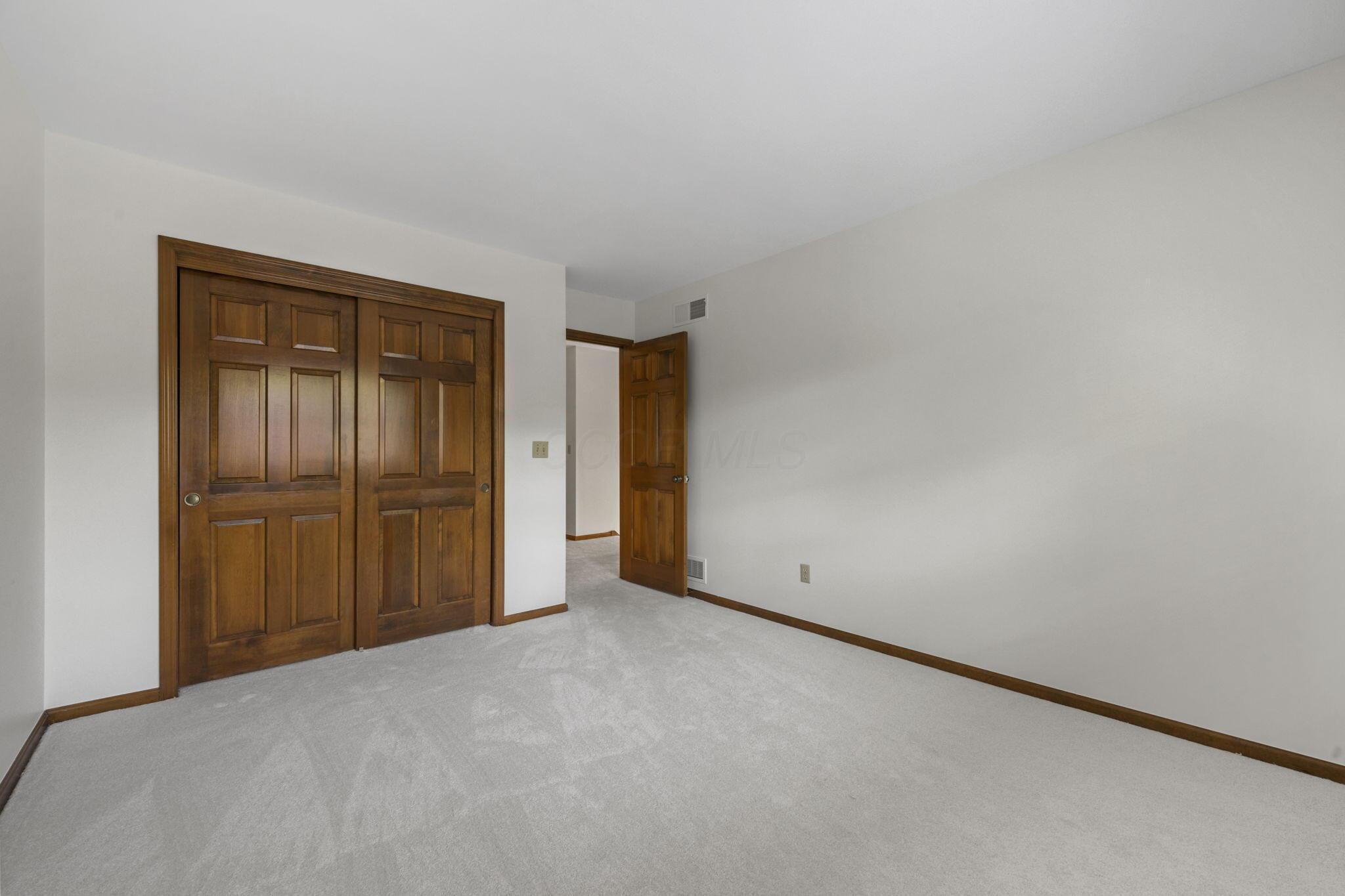 2213 Partlow Drive Columbus, OH 43220 - Photo 37 of 59