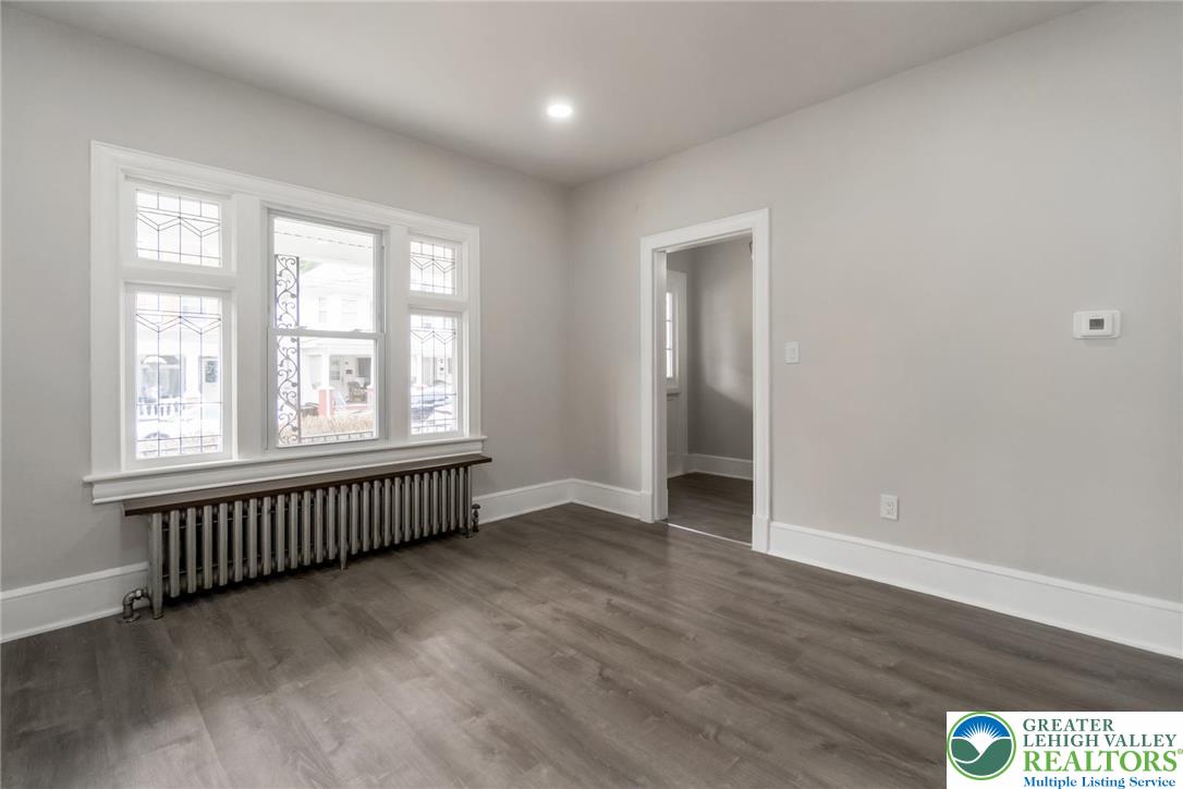 665 South Main Street Bangor, PA 18013 - Photo 11 of 39