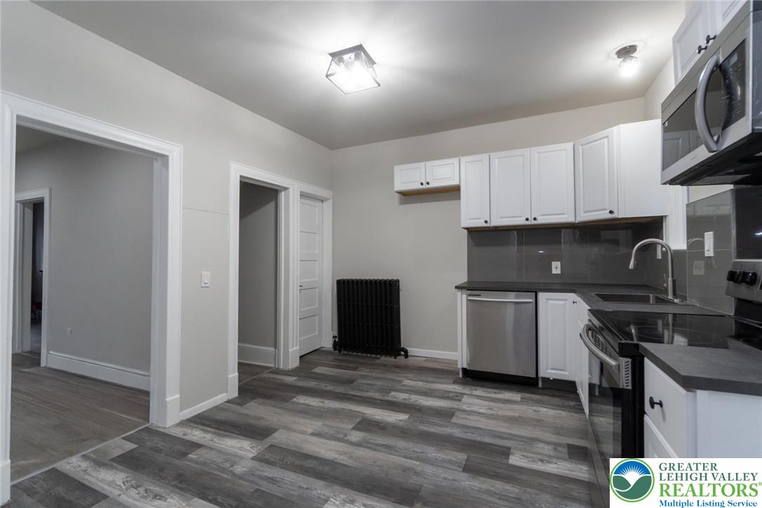 665 South Main Street Bangor, PA 18013 - Photo 17 of 39