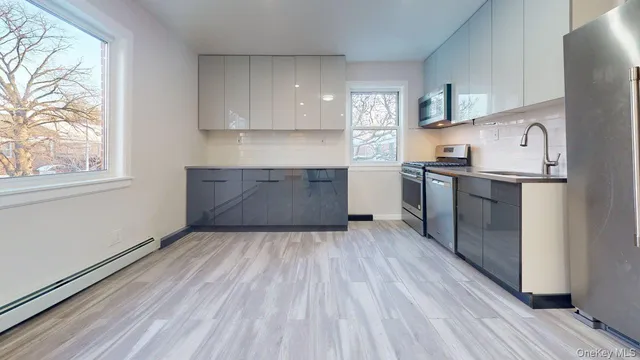 $2,895 | 24-40 86th Street, Unit 2F | Jackson Heights