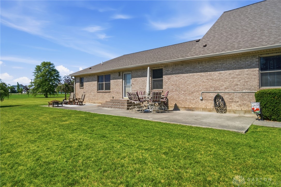 8400 North Montgomery County Line Road Brookville, OH 45309 - Photo 13 of 72