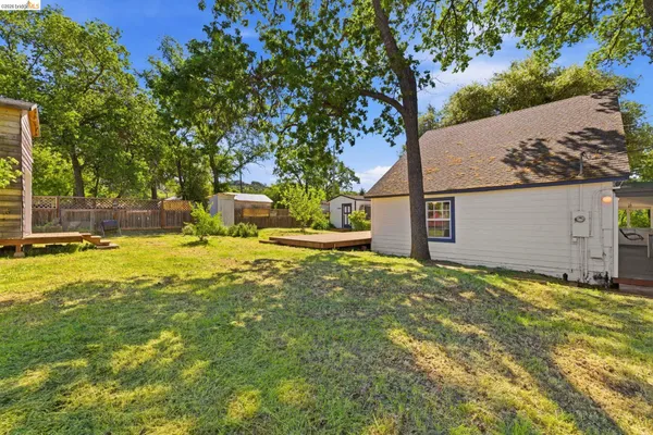 $305,000 | 18237 4th Avenue, Jamestown, CA 95327