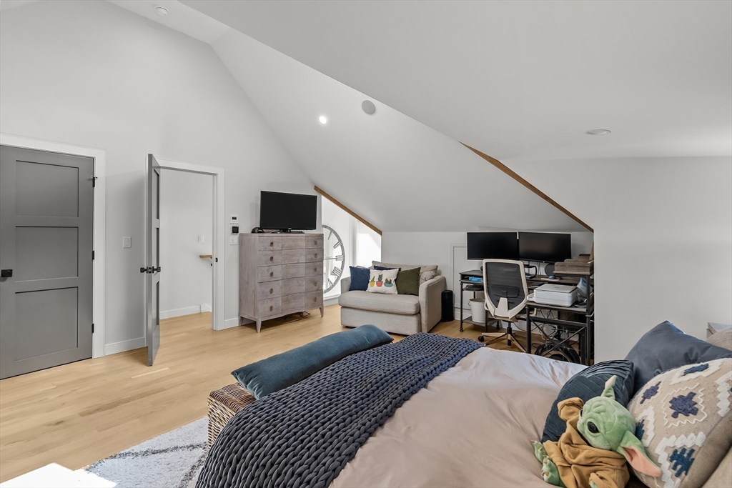 47 R Harvest Street, Unit 4 Boston, MA 02125 - Photo 19 of 24