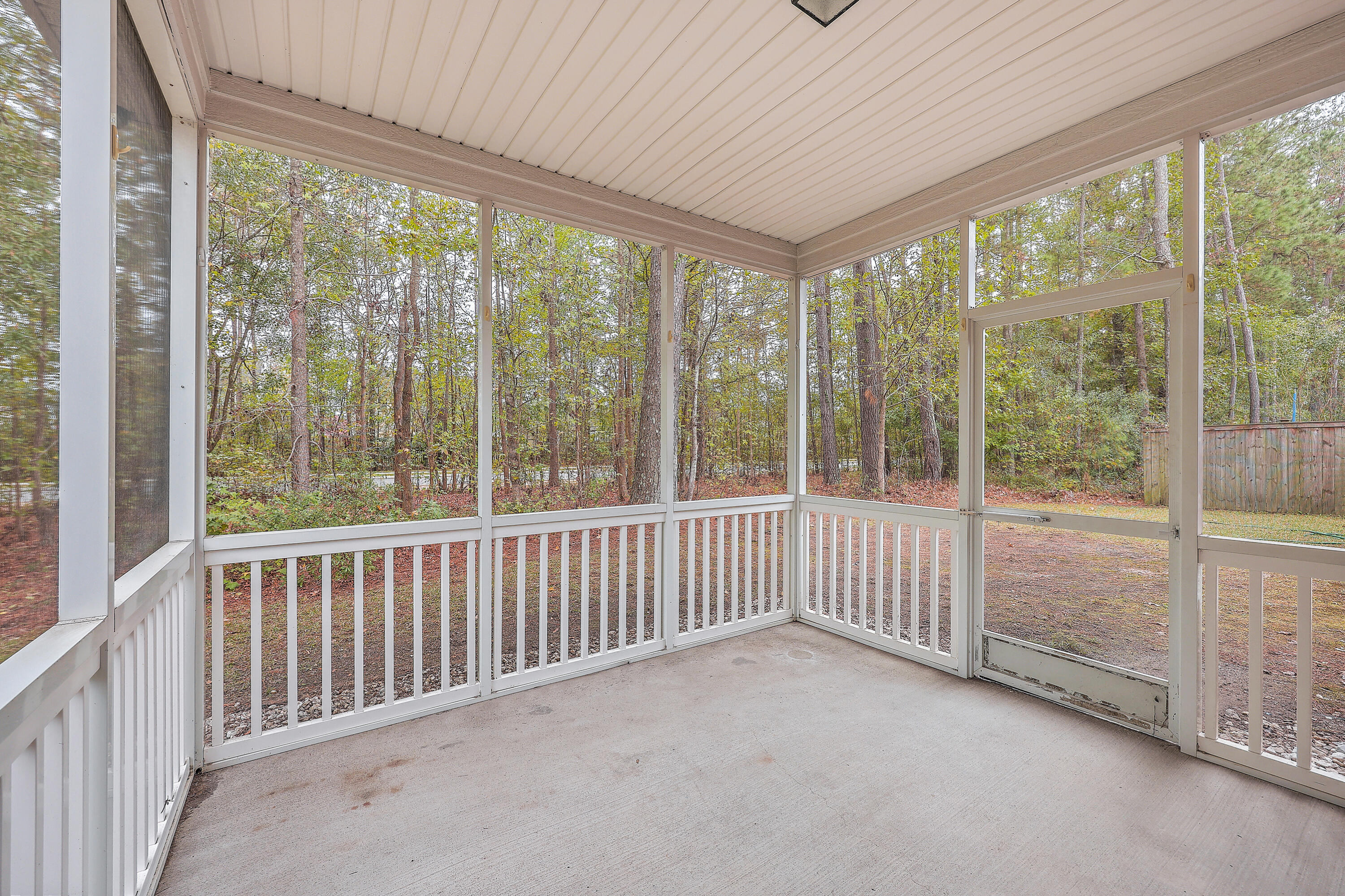 8518 Sentry Circle North Charleston, SC 29420 - Photo 30 of 36 ZYN_6260_1_2_3_4_5_6 2025-02-12