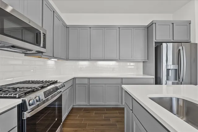 $2,500 | 5206 Sage Hls Drive, Manvel, TX 77578