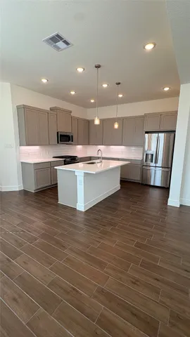 $2,600 | 5206 Sage Hls Drive, Iowa Colony, TX 77578