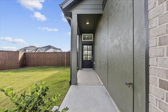 $2,500 | 5206 Sage Hls Drive, Manvel, TX 77578