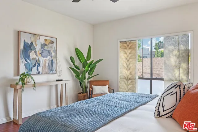$929,000 | 1209 Amherst Avenue, Unit 201, Los Angeles, CA 90025
