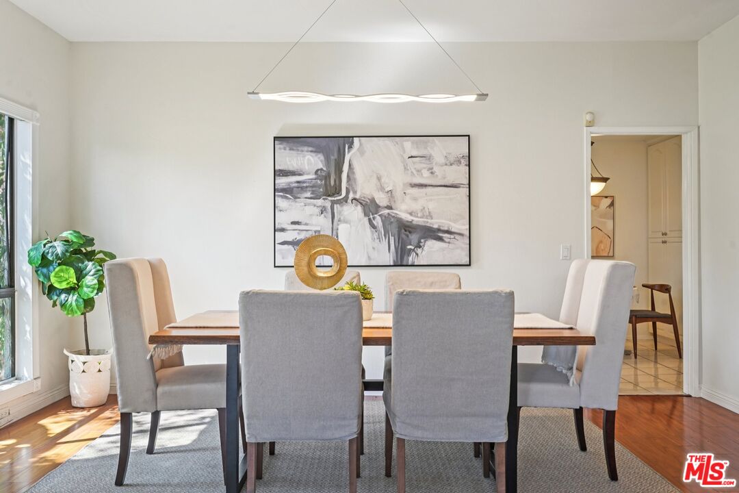 1209 Amherst Avenue, Unit 201 Los Angeles, CA 90025 - Photo 9 of 37