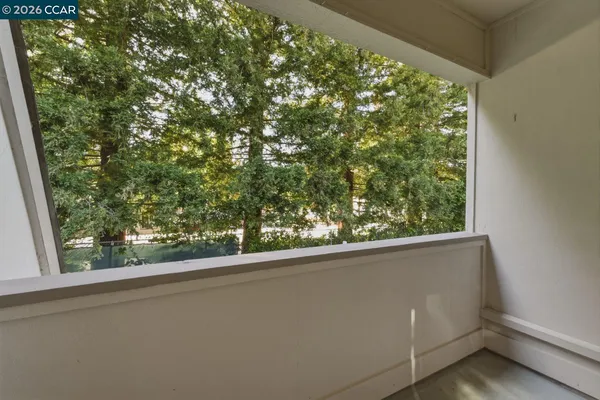 $445,000 | 1544 Schenone Court, Unit D, Concord, CA 94521