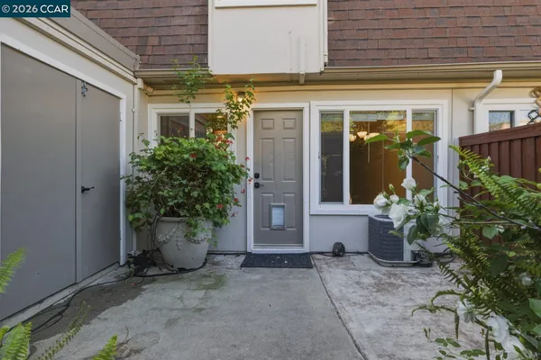 $445,000 | 1544 Schenone Court, Unit D, Concord, CA 94521