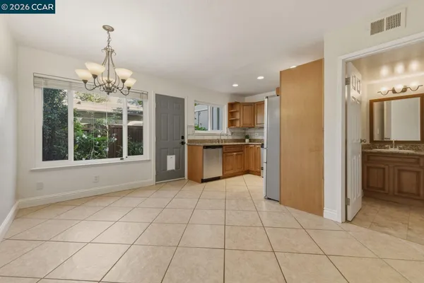 $445,000 | 1544 Schenone Court, Unit D, Concord, CA 94521