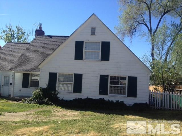 942 University Terrace Reno, NV 89503 - Photo 1 of 1 a front view of a house with a yard