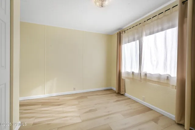 $95,000 | 802 North 40th Avenue, Unit 32, Yakima, WA 98908