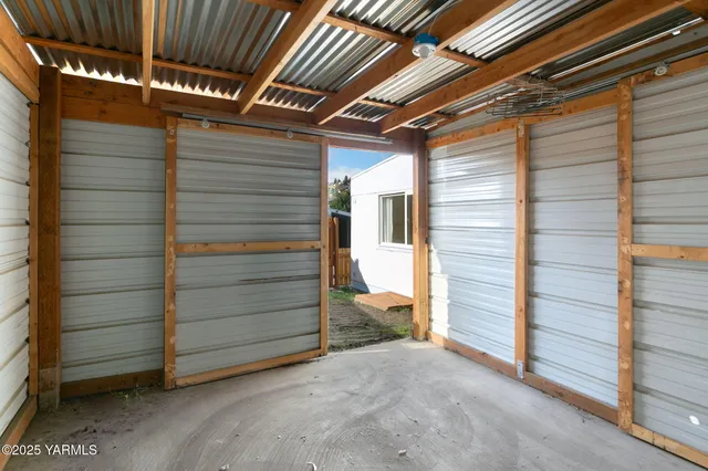 $95,000 | 802 North 40th Avenue, Unit 32, Yakima, WA 98908