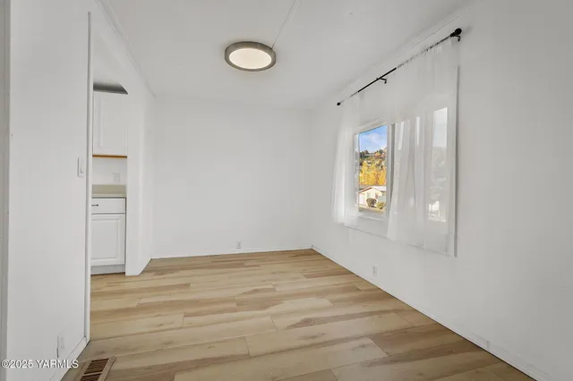 $95,000 | 802 North 40th Avenue, Unit 32, Yakima, WA 98908