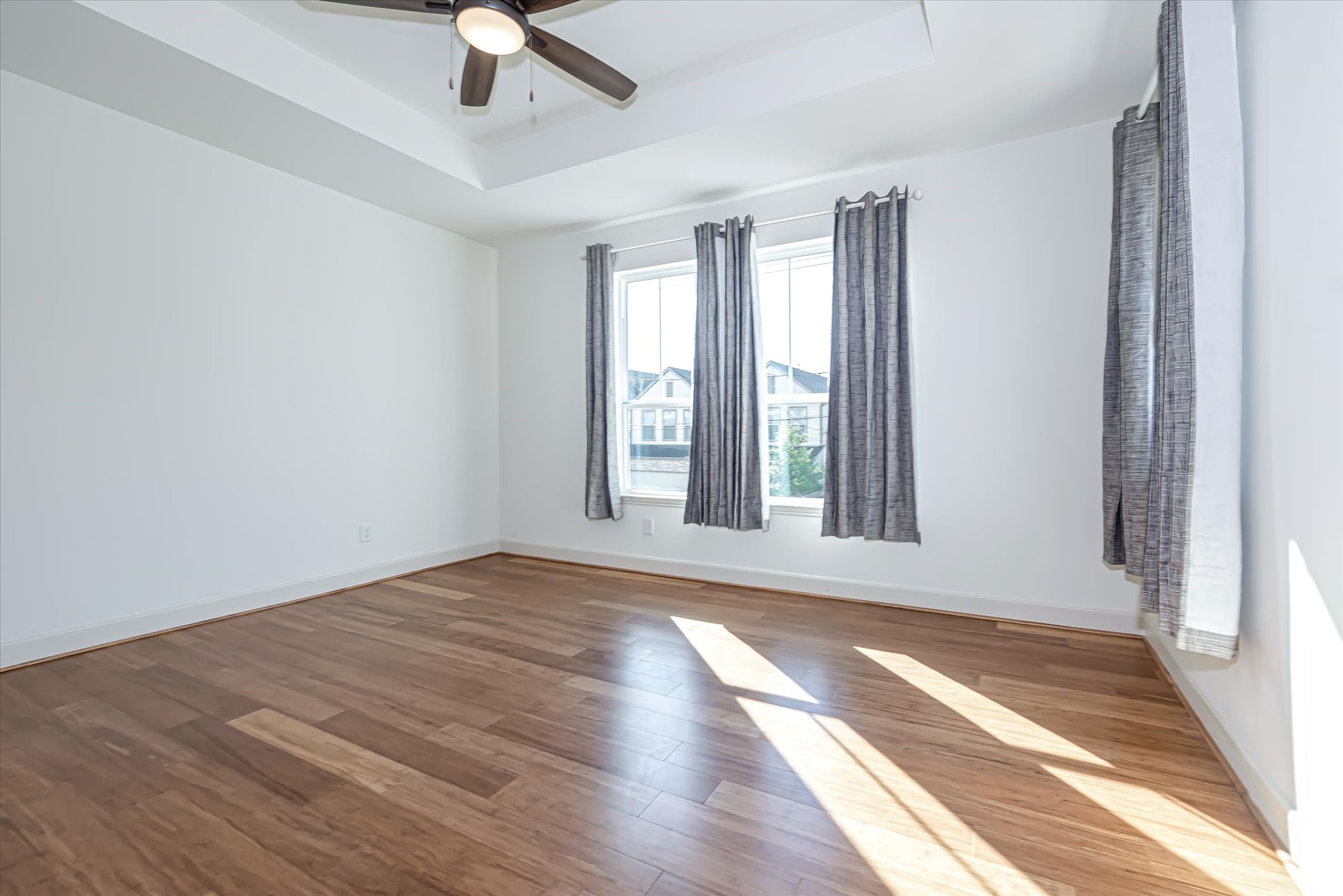 4218 Eigel Street Houston, TX 77007 - Photo 16 of 20