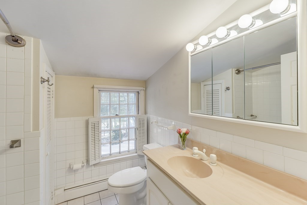 86 Holly Hill Road Barnstable, MA 02632 - Photo 16 of 31