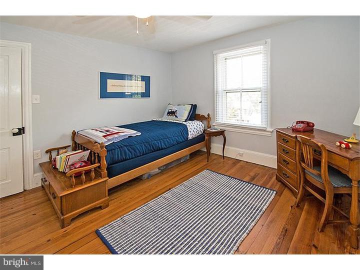 3695 River Road Lumberville, PA 18933 - Photo 13 of 23 Bedroom 2