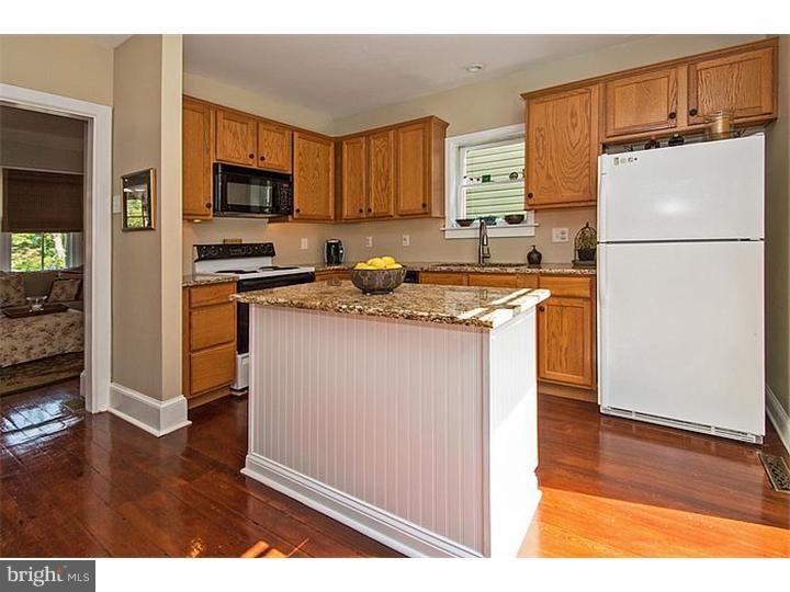 3695 River Road Lumberville, PA 18933 - Photo 7 of 23 Kitchen